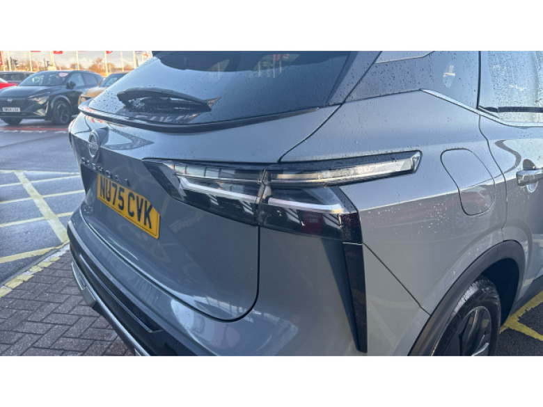 Nissan Qashqai 1.3 DiG-T MH Tekna 5dr Petrol Hatchback